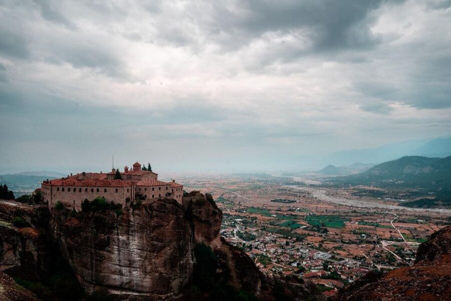 Visit Delphi & Meteora Monasteries Full Day Private Trip - Driver-host setup: English narration, audio guide, and what you won’t get