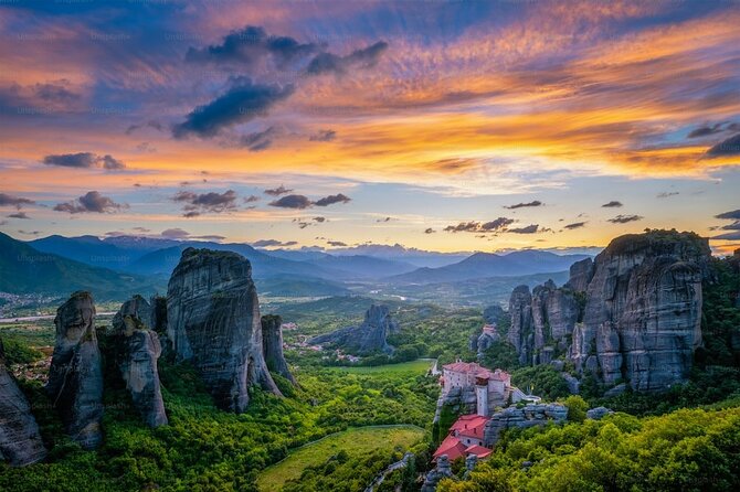 Visit Delphi & Meteora Monasteries Luxury Private Tour FromAthens - From Syntagma Square to Arachova: the pickup and ride comfort that you’ll feel