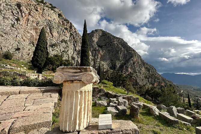 Visit Delphi & Meteora Monasteries Luxury Private Tour FromAthens - Price and value for a 13-hour private day