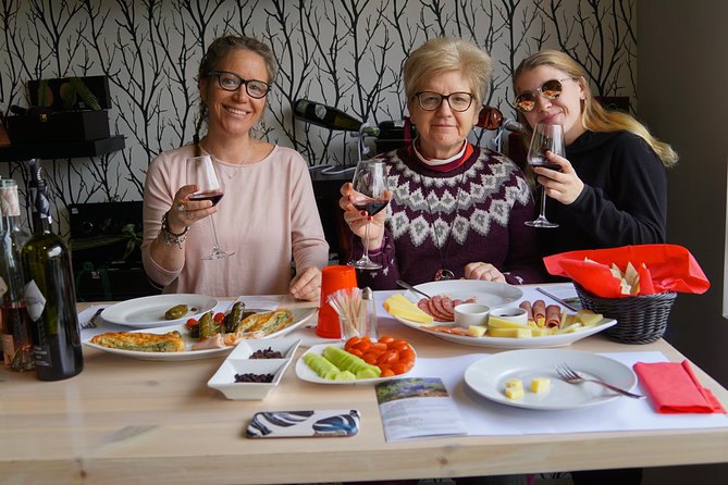 Wine Roads Private Day Tour: Corinth - Ancient Nemea & Wine Tasting - Door-to-door from Athens: what the private format really buys you